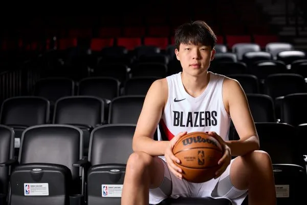 拓荒者楊瀚森(photo:NBA)/金享娛樂城